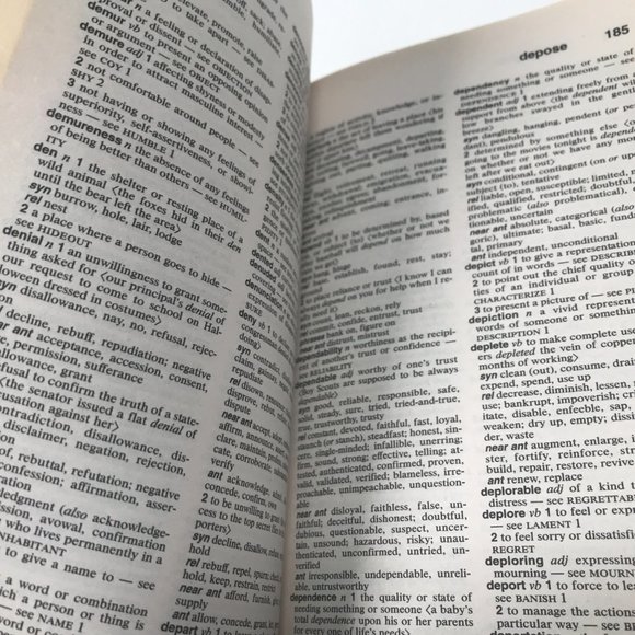 The Merriam-Webster Thesaurus - New Edition - Book - Picture 2 of 4